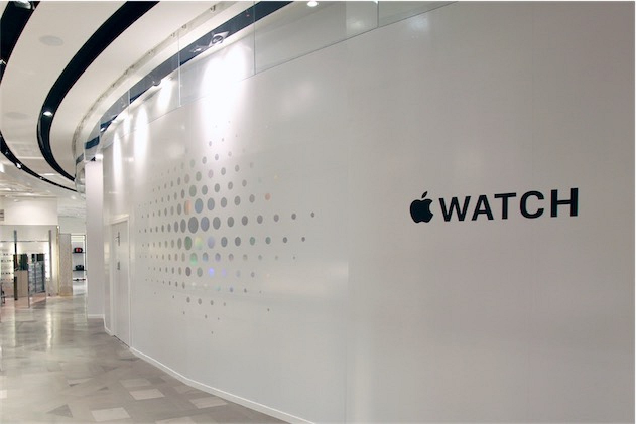 Открытие 3 магазинов Apple Watch Магазин Apple Watch